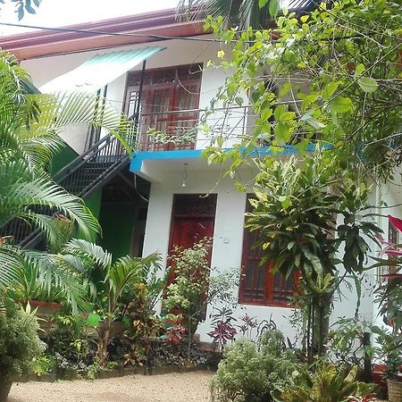 Green Garden Homestay Giritale Exterior foto